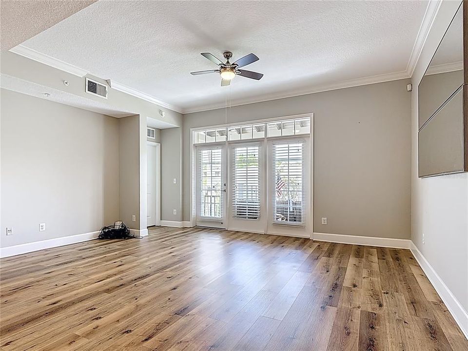 En Venta: $459,000 (3 camas, 2 baños, 1736 Pies cuadrados)