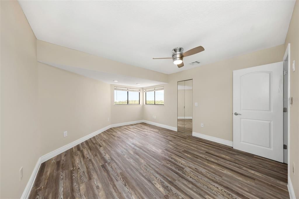 En Venta: $239,900 (2 camas, 1 baños, 1170 Pies cuadrados)