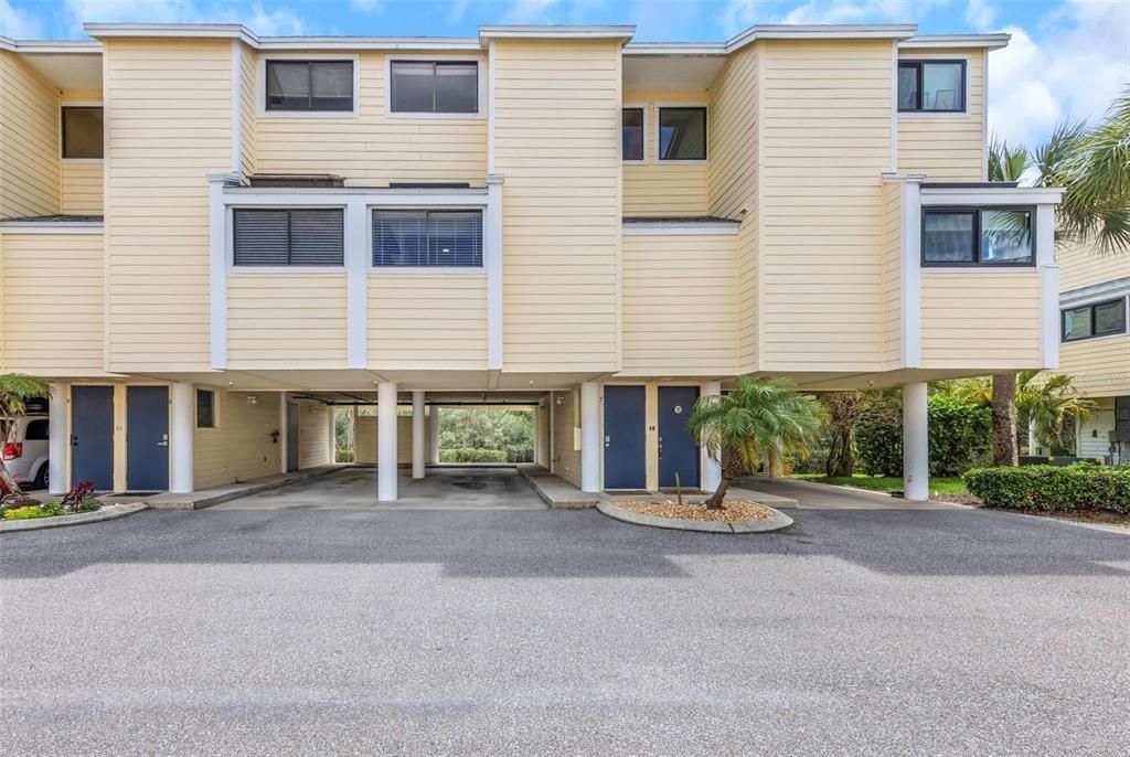 En Venta: $239,900 (2 camas, 1 baños, 1170 Pies cuadrados)