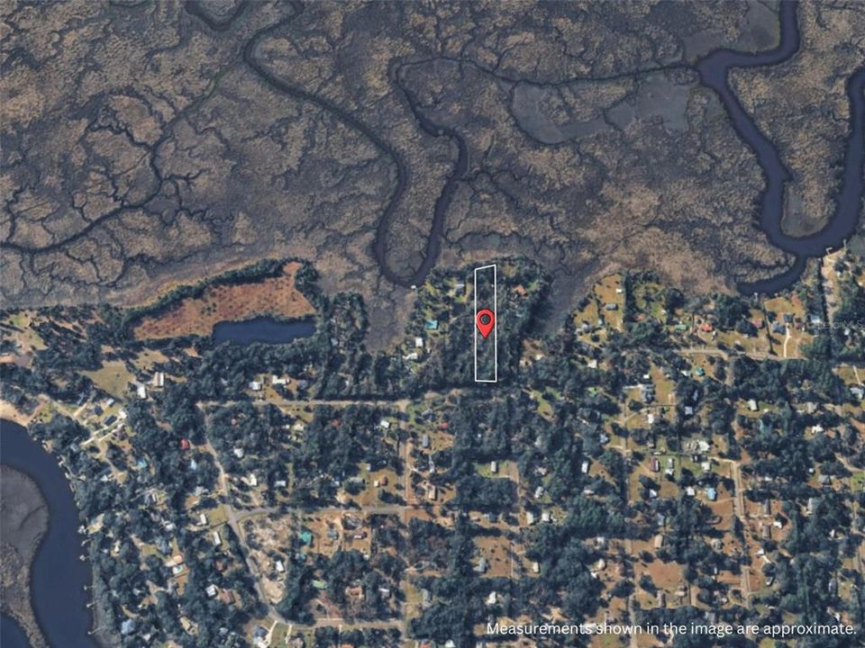 En Venta: $215,000 (2.63 acres)
