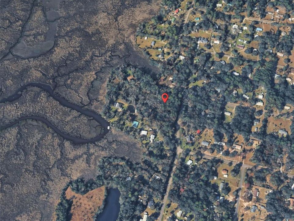 En Venta: $215,000 (2.63 acres)