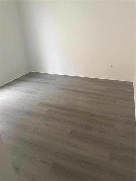 For Rent: $3,000 (4 beds, 3 baths, 2416 Square Feet)