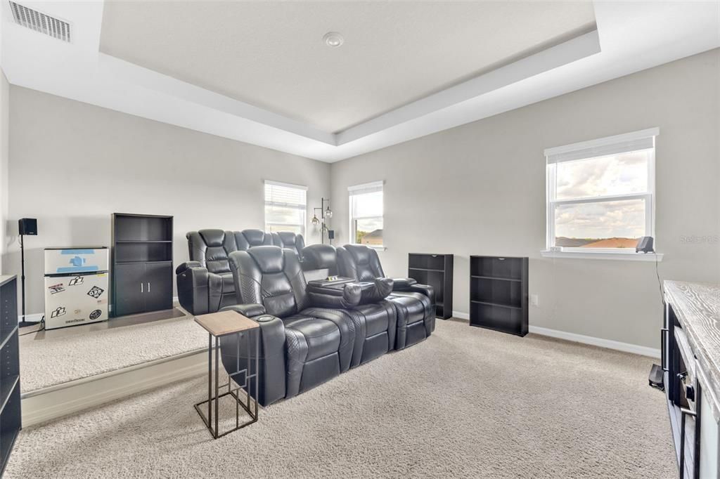 For Sale: $770,000 (5 beds, 4 baths, 3461 Square Feet)