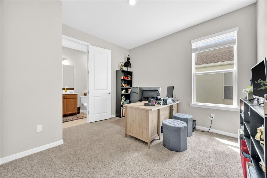 For Sale: $770,000 (5 beds, 4 baths, 3461 Square Feet)