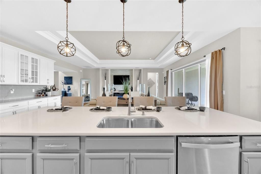 For Sale: $770,000 (5 beds, 4 baths, 3461 Square Feet)