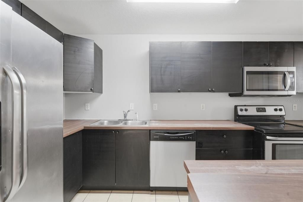 En Renta: $1,700 (4 camas, 2 baños, 1545 Pies cuadrados)