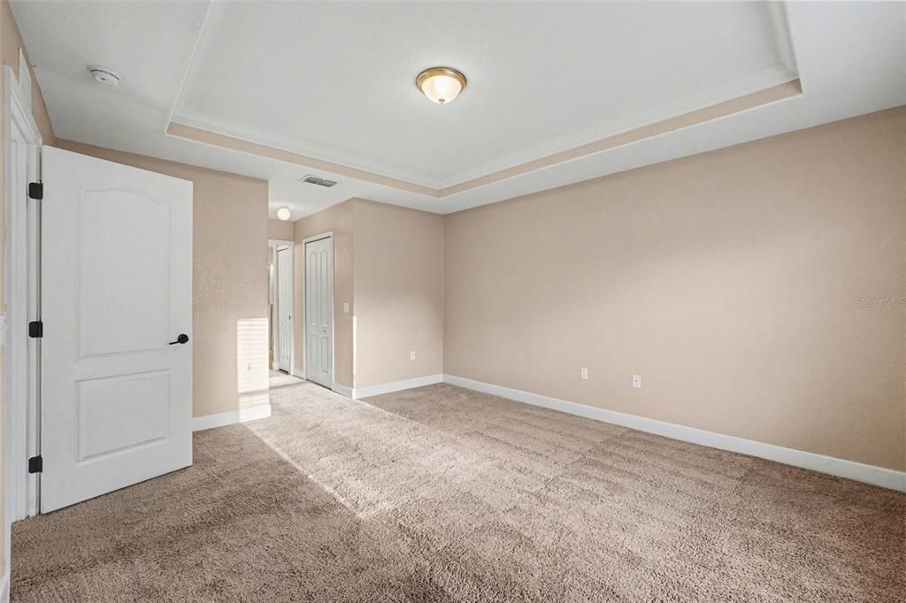 For Sale: $295,500 (4 beds, 2 baths, 1834 Square Feet)