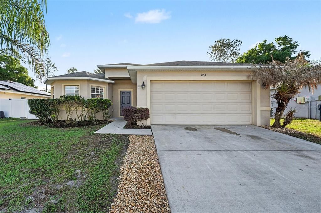 For Sale: $295,500 (4 beds, 2 baths, 1834 Square Feet)
