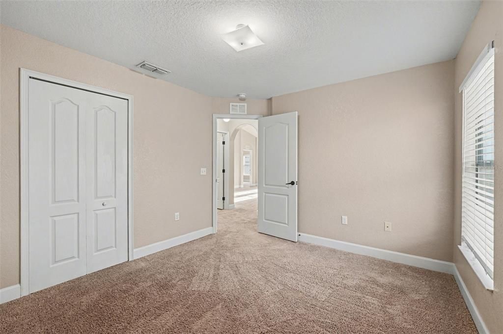 For Sale: $295,500 (4 beds, 2 baths, 1834 Square Feet)