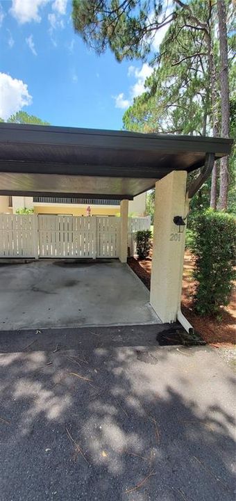 For Rent: $4,000 (2 beds, 2 baths, 1400 Square Feet)