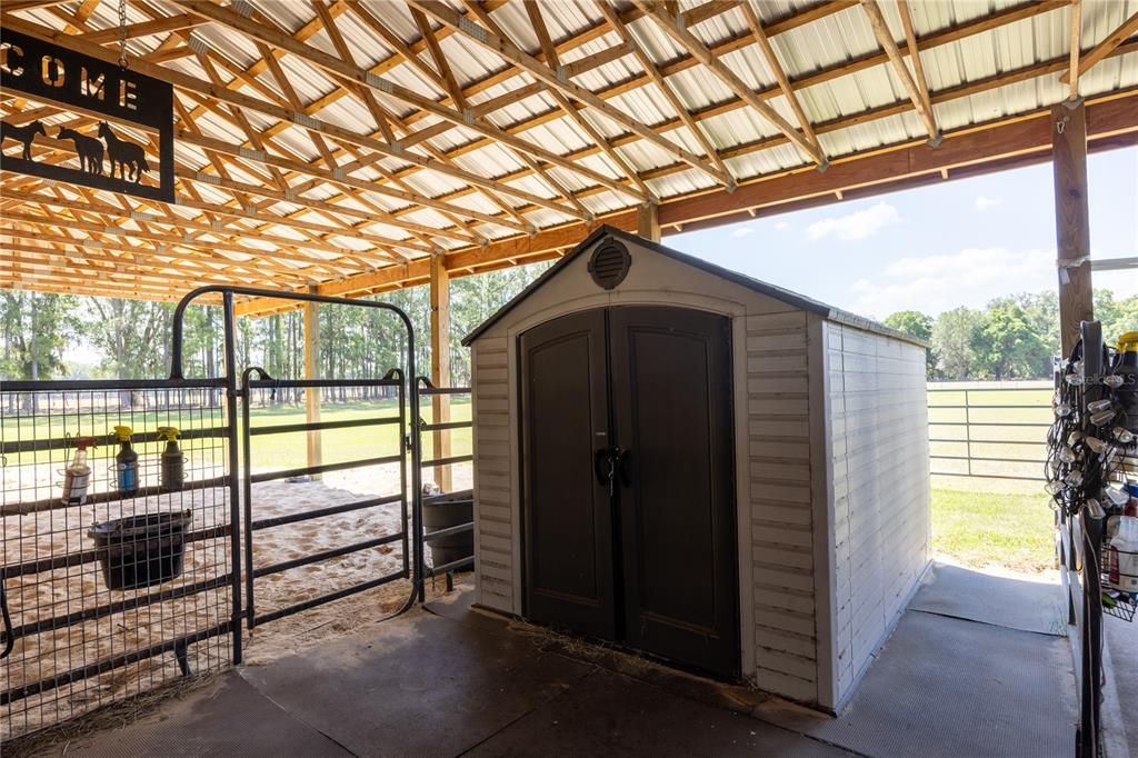 For Sale: $785,500 (4 beds, 2 baths, 2465 Square Feet)
