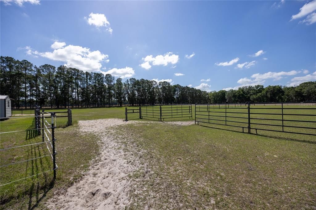 For Sale: $785,500 (4 beds, 2 baths, 2465 Square Feet)