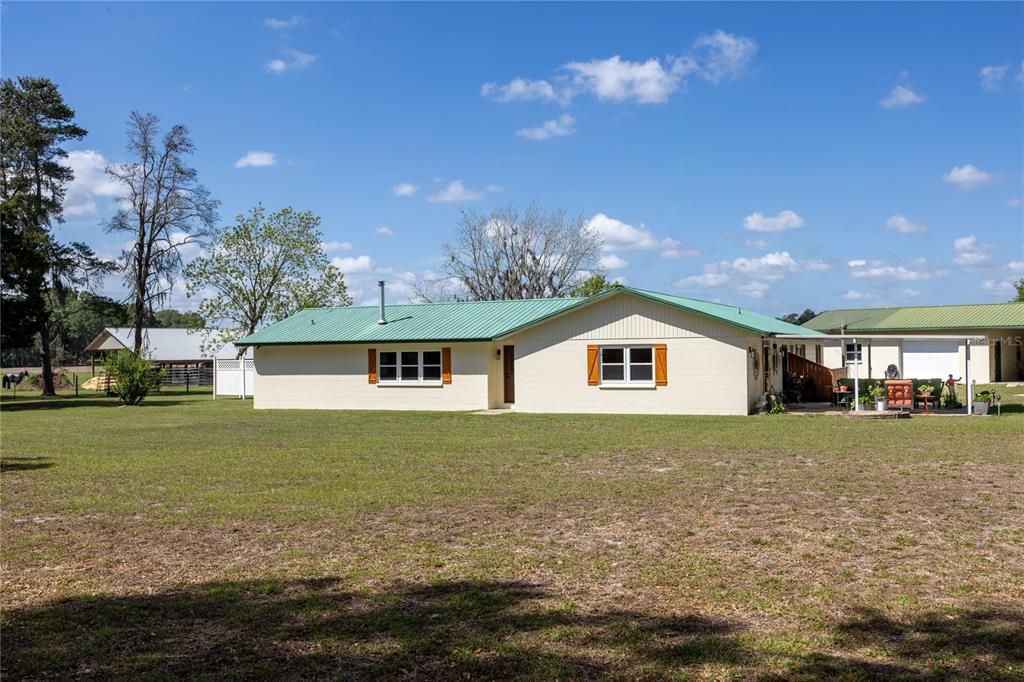 For Sale: $785,500 (4 beds, 2 baths, 2465 Square Feet)