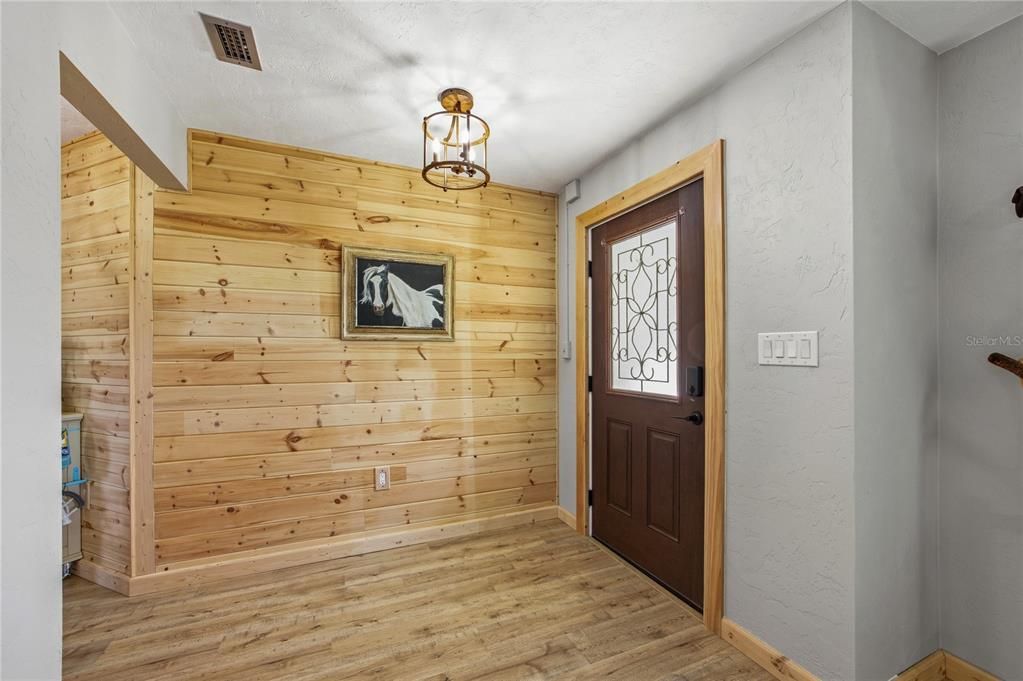 For Sale: $785,500 (4 beds, 2 baths, 2465 Square Feet)