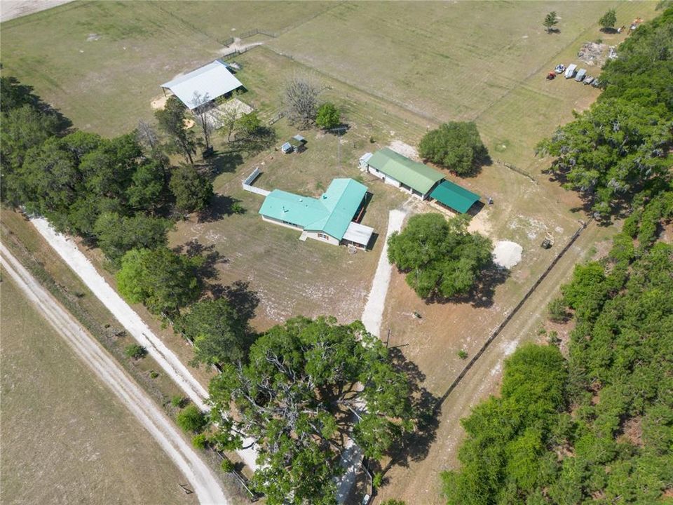 For Sale: $785,500 (4 beds, 2 baths, 2465 Square Feet)