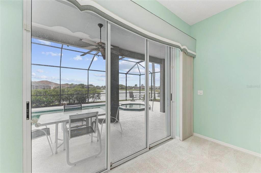 Activo con contrato: $510,000 (3 camas, 2 baños, 1949 Pies cuadrados)