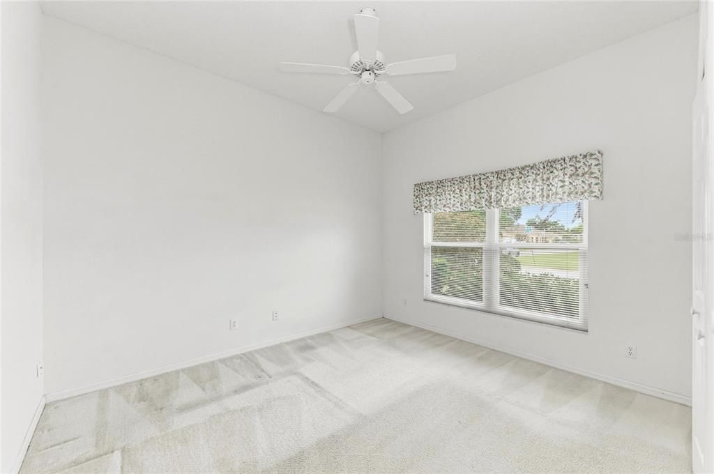 Activo con contrato: $510,000 (3 camas, 2 baños, 1949 Pies cuadrados)