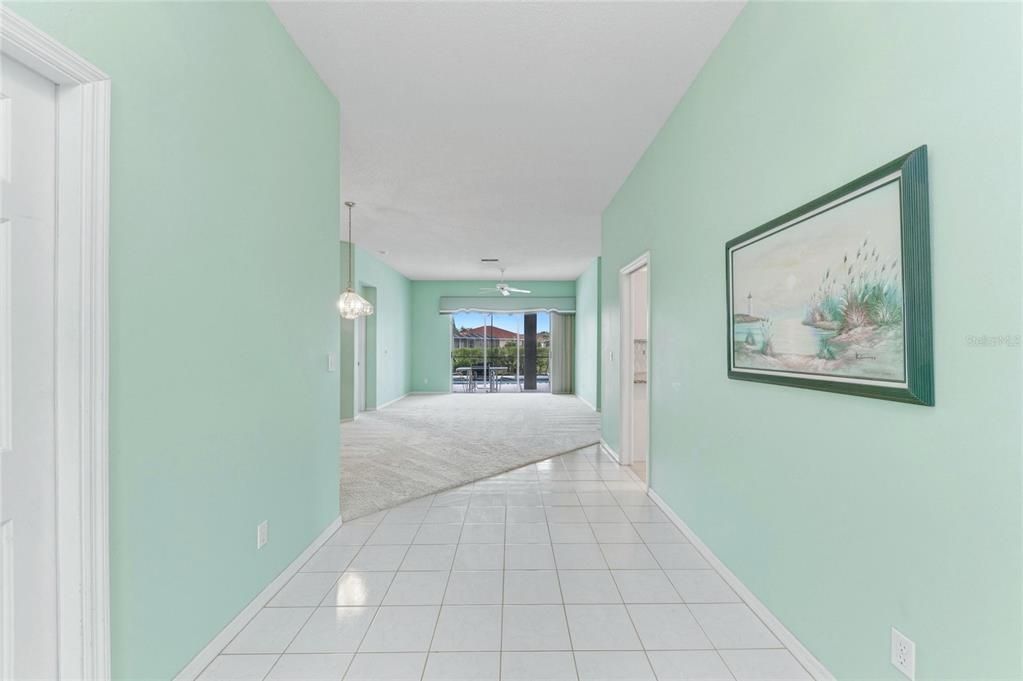 Activo con contrato: $510,000 (3 camas, 2 baños, 1949 Pies cuadrados)