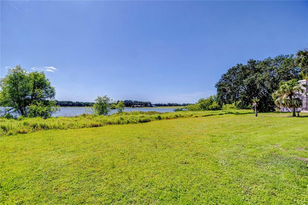 For Sale: $550,000 (3 beds, 2 baths, 2315 Square Feet)