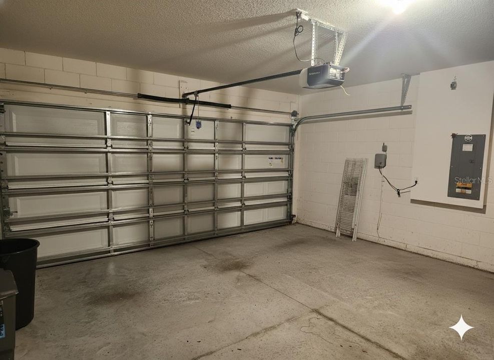 На продажу: $289,000 (3 спален, 2 ванн, 1504 Квадратных фут)