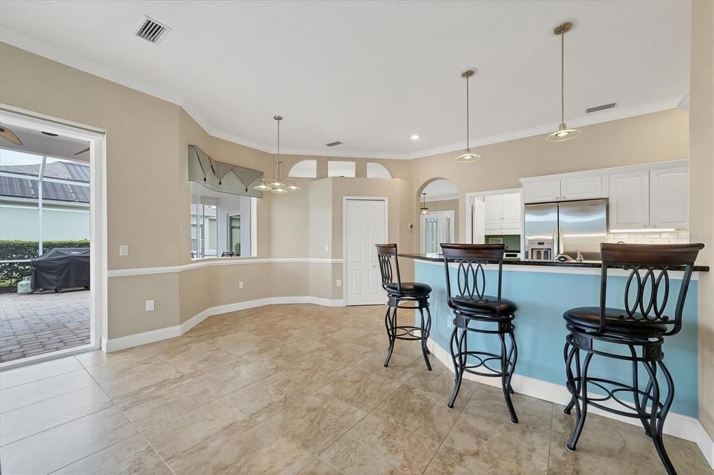 For Rent: $4,000 (3 beds, 2 baths, 1928 Square Feet)