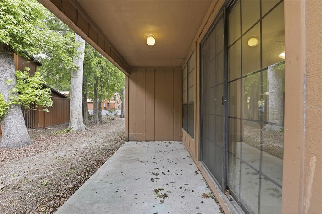 Activo con contrato: $177,000 (3 camas, 3 baños, 1370 Pies cuadrados)