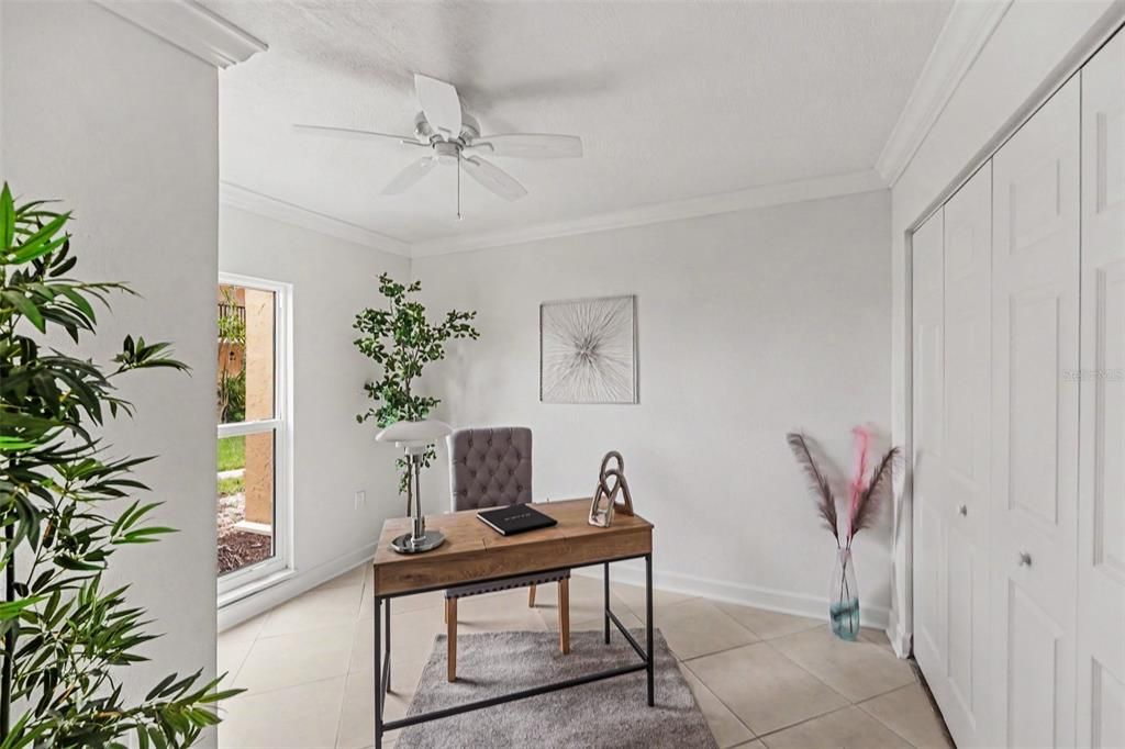 Active With Contract: $375,000 (2 beds, 1 baths, 790 Square Feet)