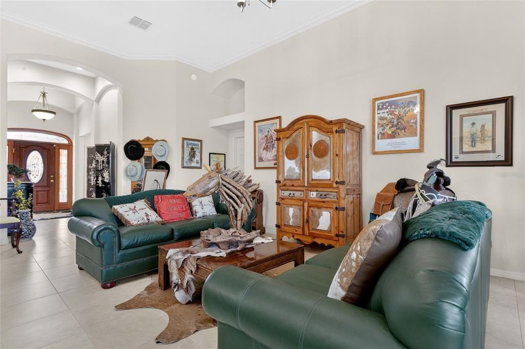 For Sale: $525,000 (3 beds, 2 baths, 2961 Square Feet)
