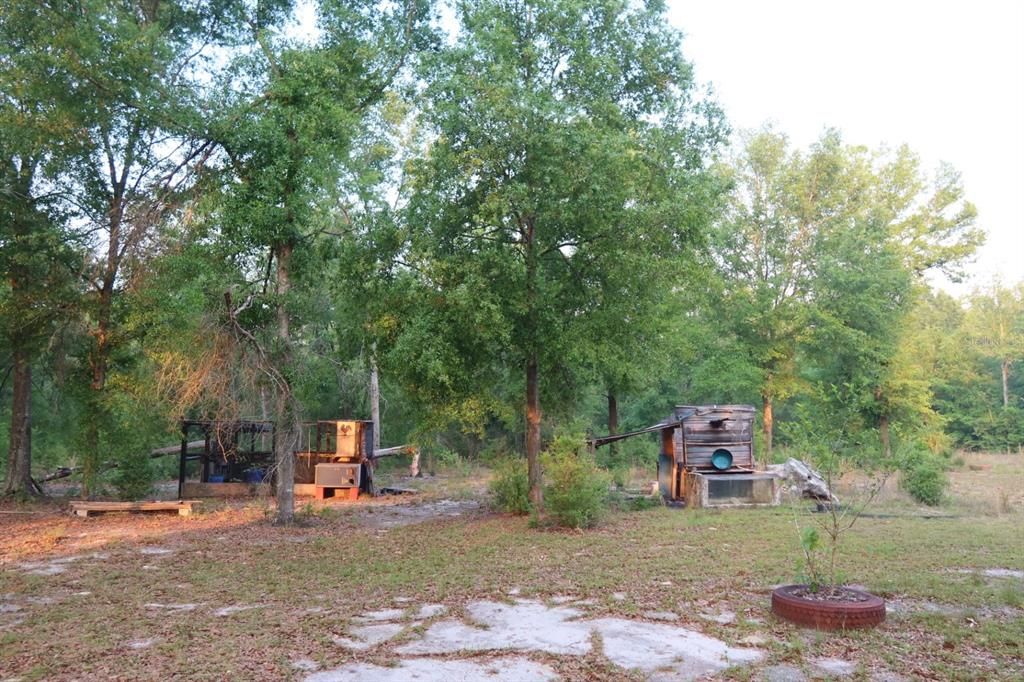 For Sale: $244,900 (3 beds, 2 baths, 1216 Square Feet)
