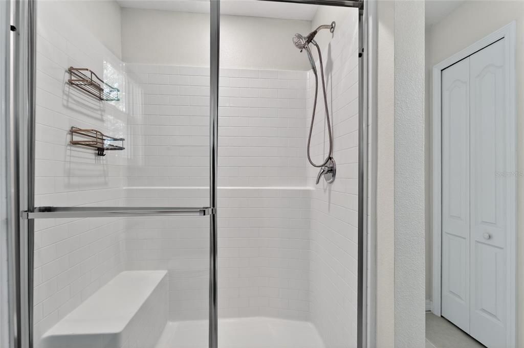 En Renta: $1,950 (3 camas, 2 baños, 1633 Pies cuadrados)