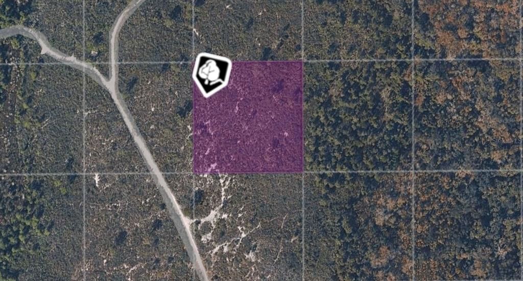 На продажу: $25,900 (2.50 acres)