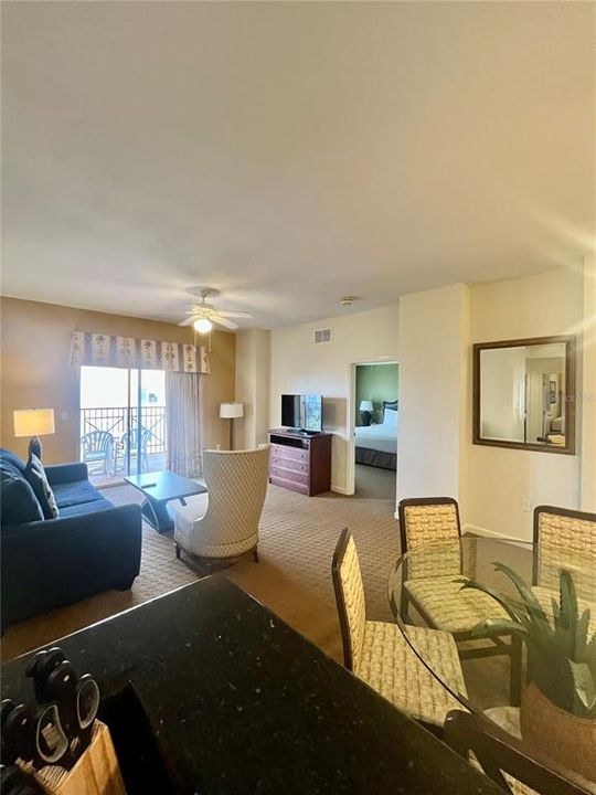 For Sale: $172,000 (3 beds, 3 baths, 1409 Square Feet)