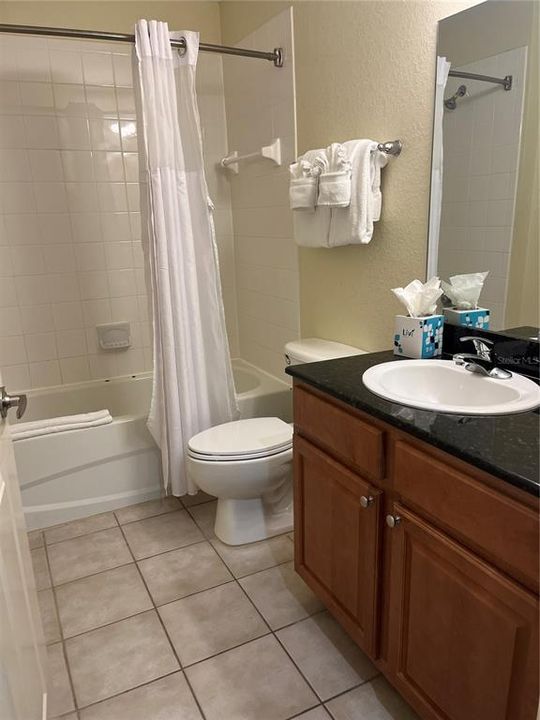 For Sale: $172,000 (3 beds, 3 baths, 1409 Square Feet)