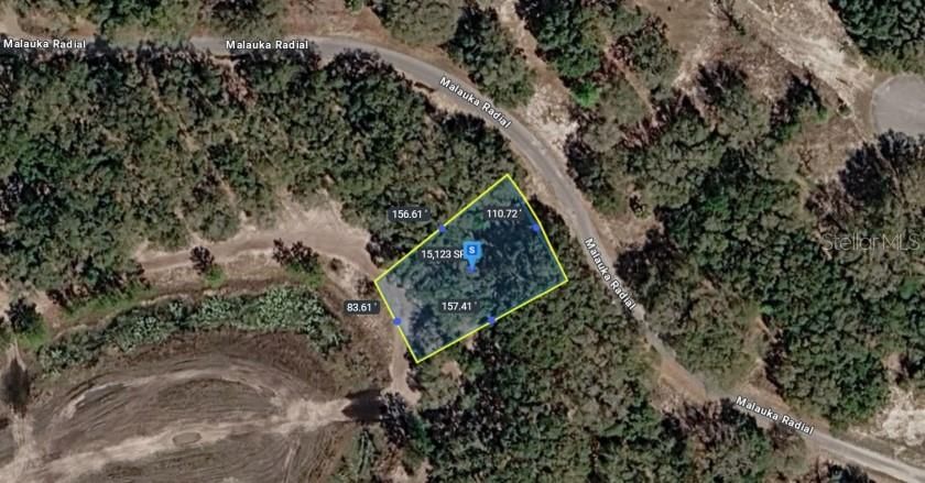 En Venta: $13,900 (0.37 acres)