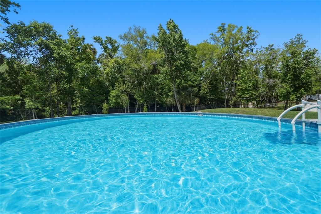 Activo con contrato: $725,000 (4 camas, 2 baños, 2158 Pies cuadrados)