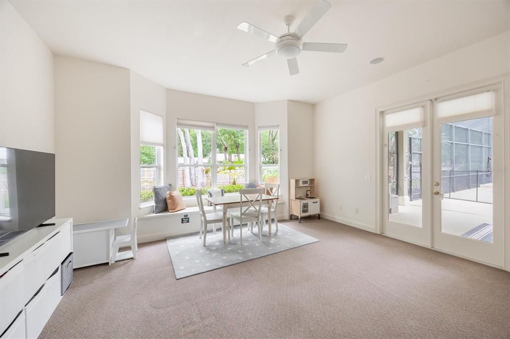 Active With Contract: $889,000 (4 beds, 3 baths, 3657 Square Feet)