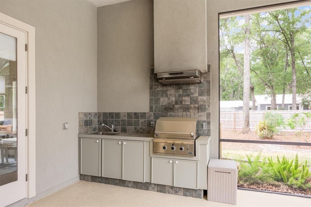 Active With Contract: $889,000 (4 beds, 3 baths, 3657 Square Feet)