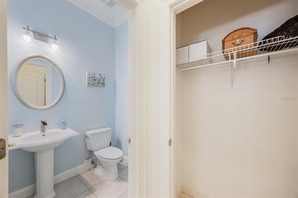 Active With Contract: $889,000 (4 beds, 3 baths, 3657 Square Feet)