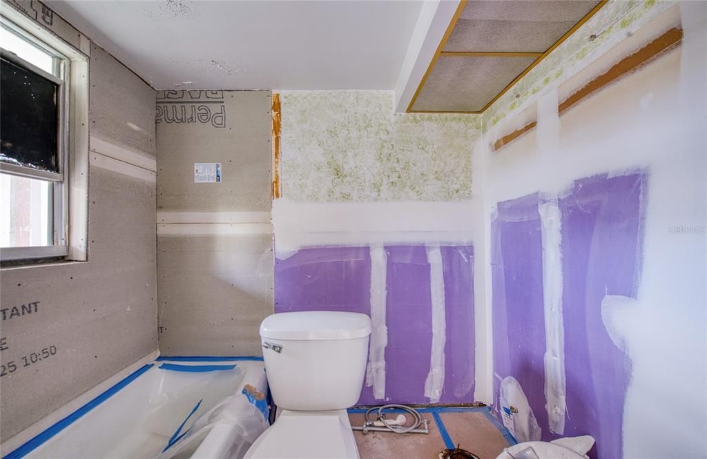 Activo con contrato: $164,000 (2 camas, 2 baños, 1050 Pies cuadrados)