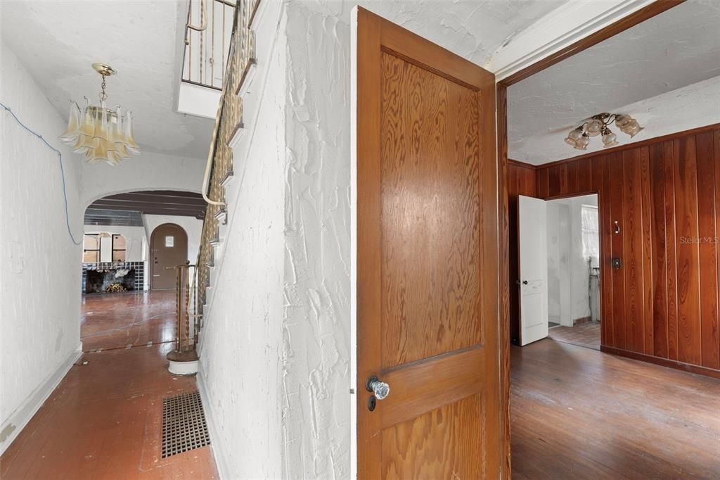 На продажу: $799,000 (3 спален, 2 ванн, 2695 Квадратных фут)