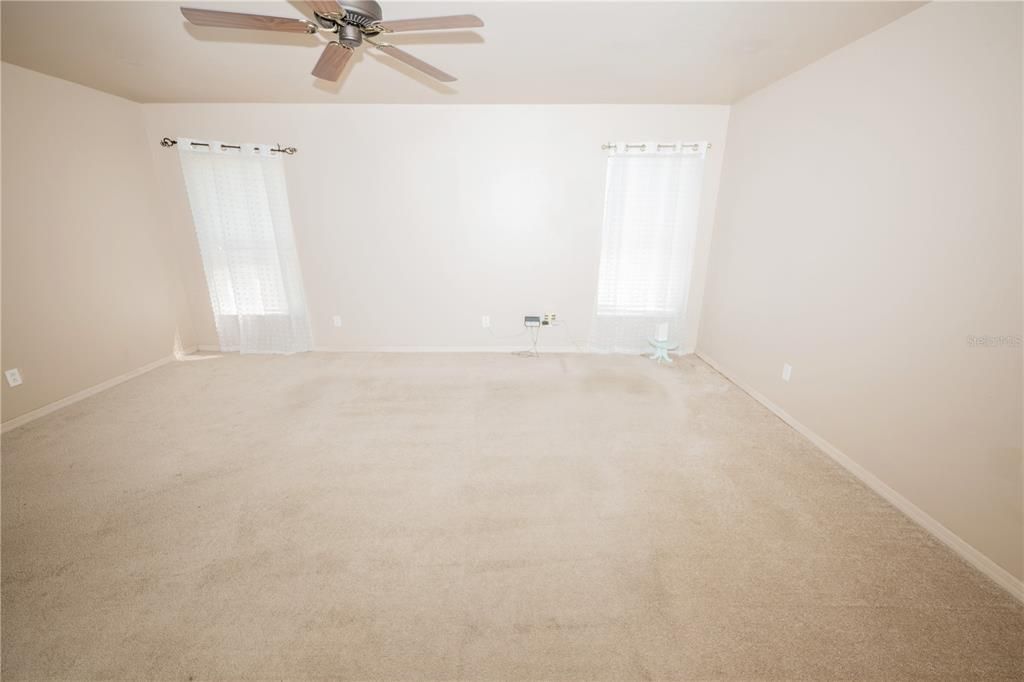 En Venta: $339,990 (3 camas, 2 baños, 1837 Pies cuadrados)