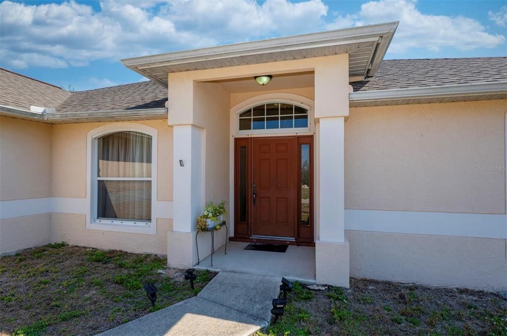 En Venta: $339,990 (3 camas, 2 baños, 1837 Pies cuadrados)