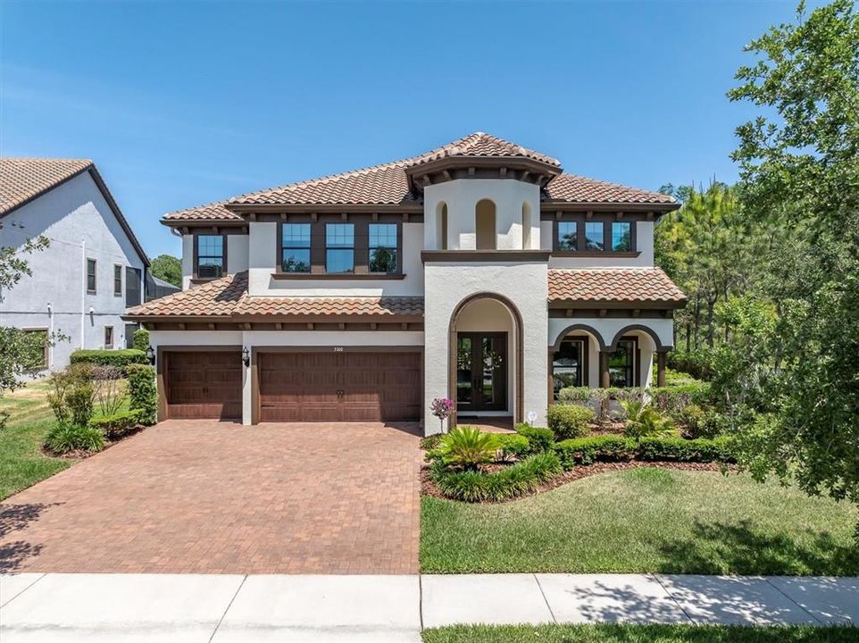 На продажу: $1,599,999 (6 спален, 6 ванн, 4938 Квадратных фут)