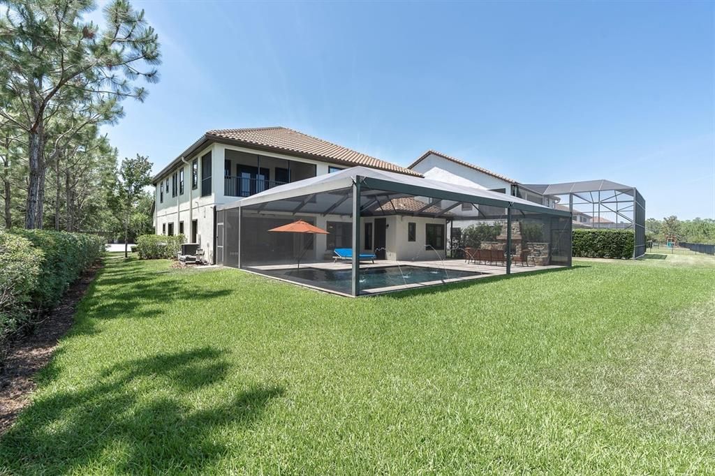 На продажу: $1,599,999 (6 спален, 6 ванн, 4938 Квадратных фут)