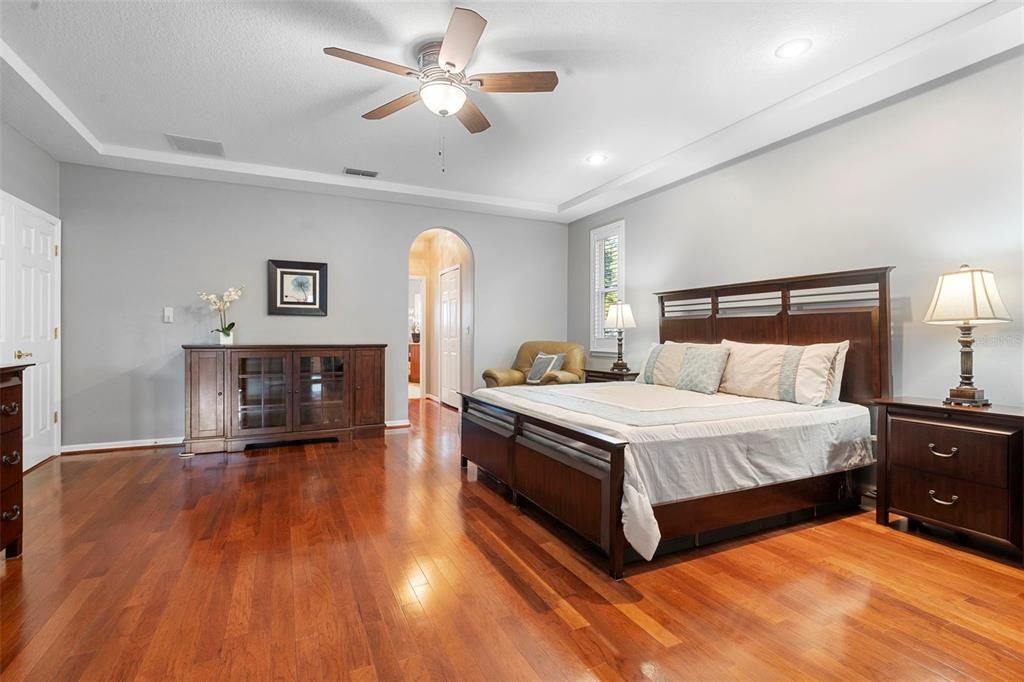 Active With Contract: $700,000 (3 beds, 3 baths, 2819 Square Feet)