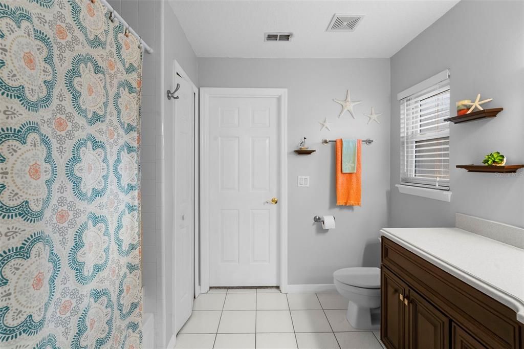 Active With Contract: $700,000 (3 beds, 3 baths, 2819 Square Feet)