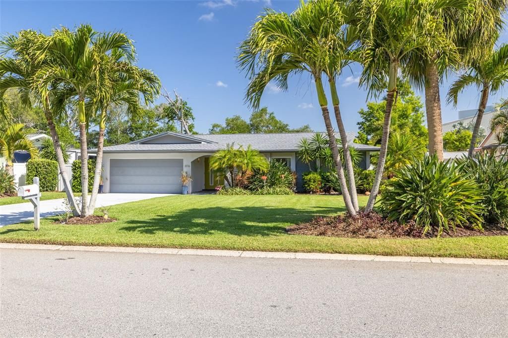 Vendido Recientemente: $675,000 (3 camas, 2 baños, 1983 Pies cuadrados)