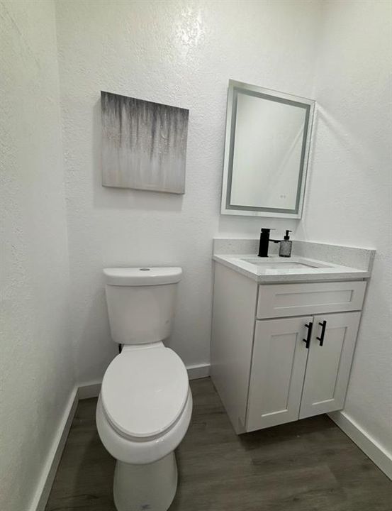 For Sale: $259,700 (4 beds, 1 baths, 1240 Square Feet)