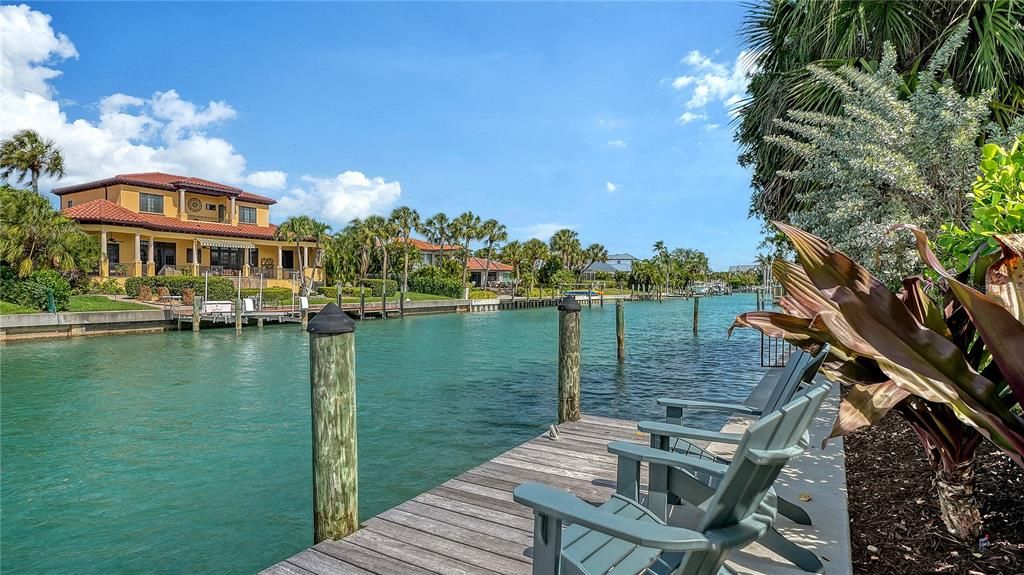 En Venta: $4,495,000 (4 camas, 3 baños, 3336 Pies cuadrados)