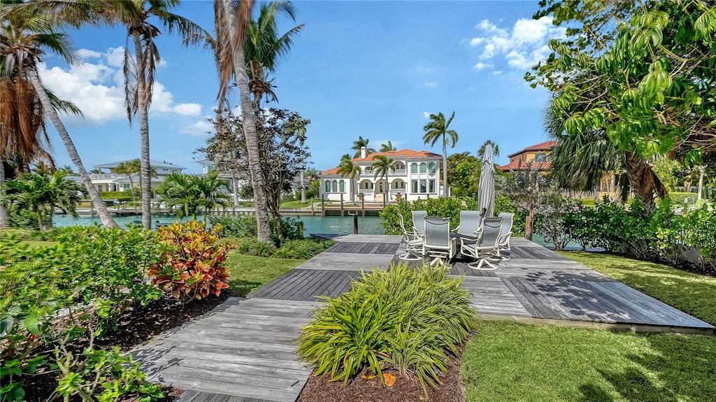 En Venta: $4,495,000 (4 camas, 3 baños, 3336 Pies cuadrados)